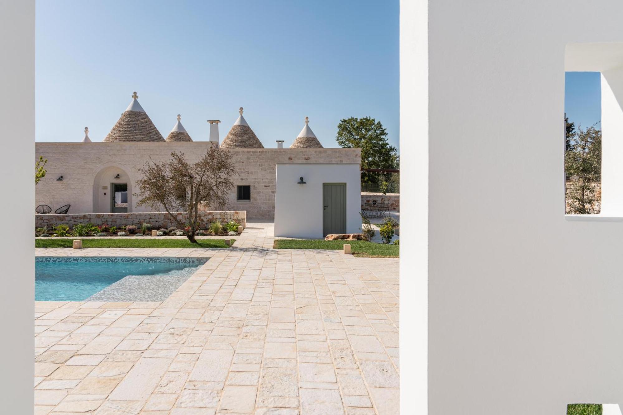 Trullo Jale - Boutique Apartments Ostuni Buitenkant foto