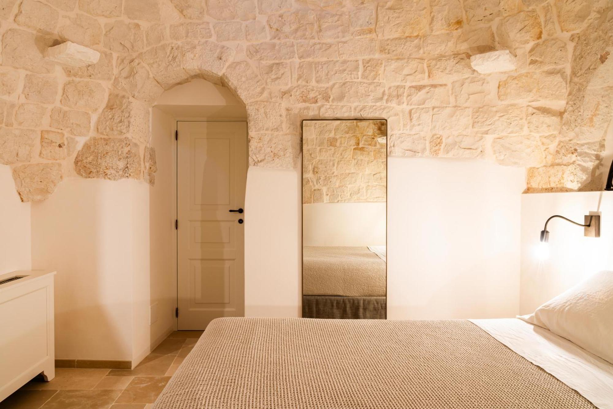 Trullo Jale - Boutique Apartments Ostuni Buitenkant foto