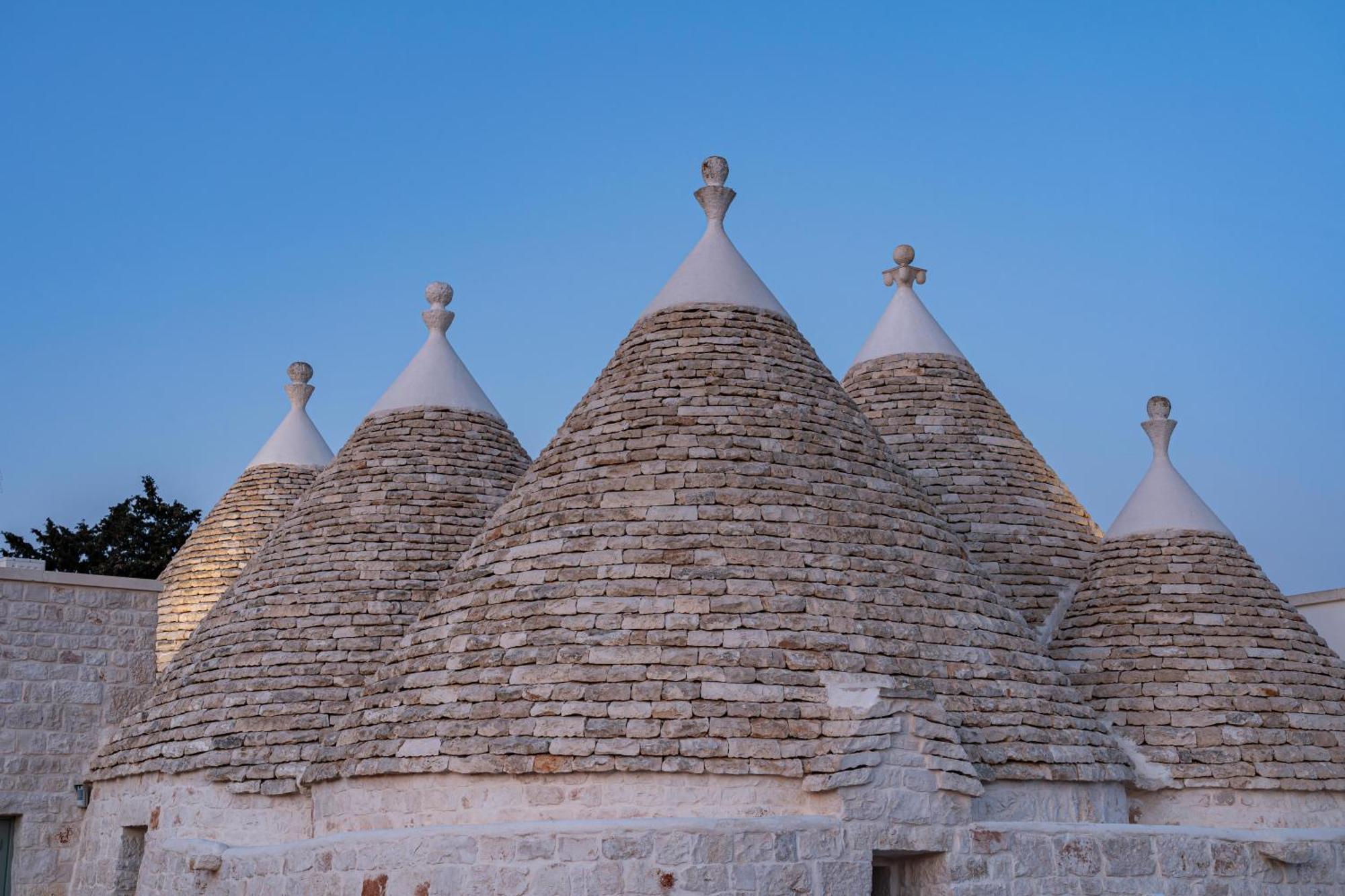 Trullo Jale - Boutique Apartments Ostuni Buitenkant foto