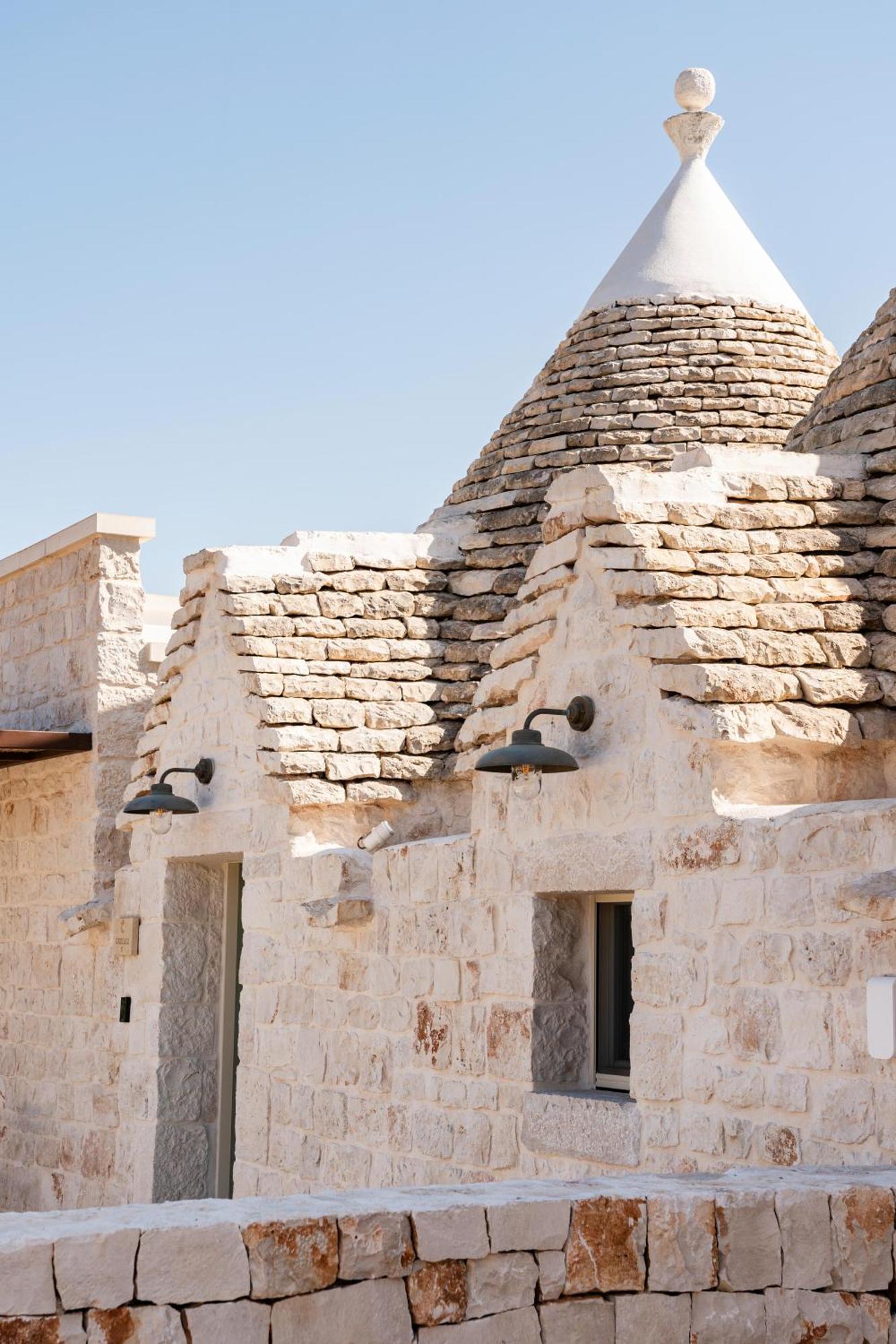 Trullo Jale - Boutique Apartments Ostuni Buitenkant foto