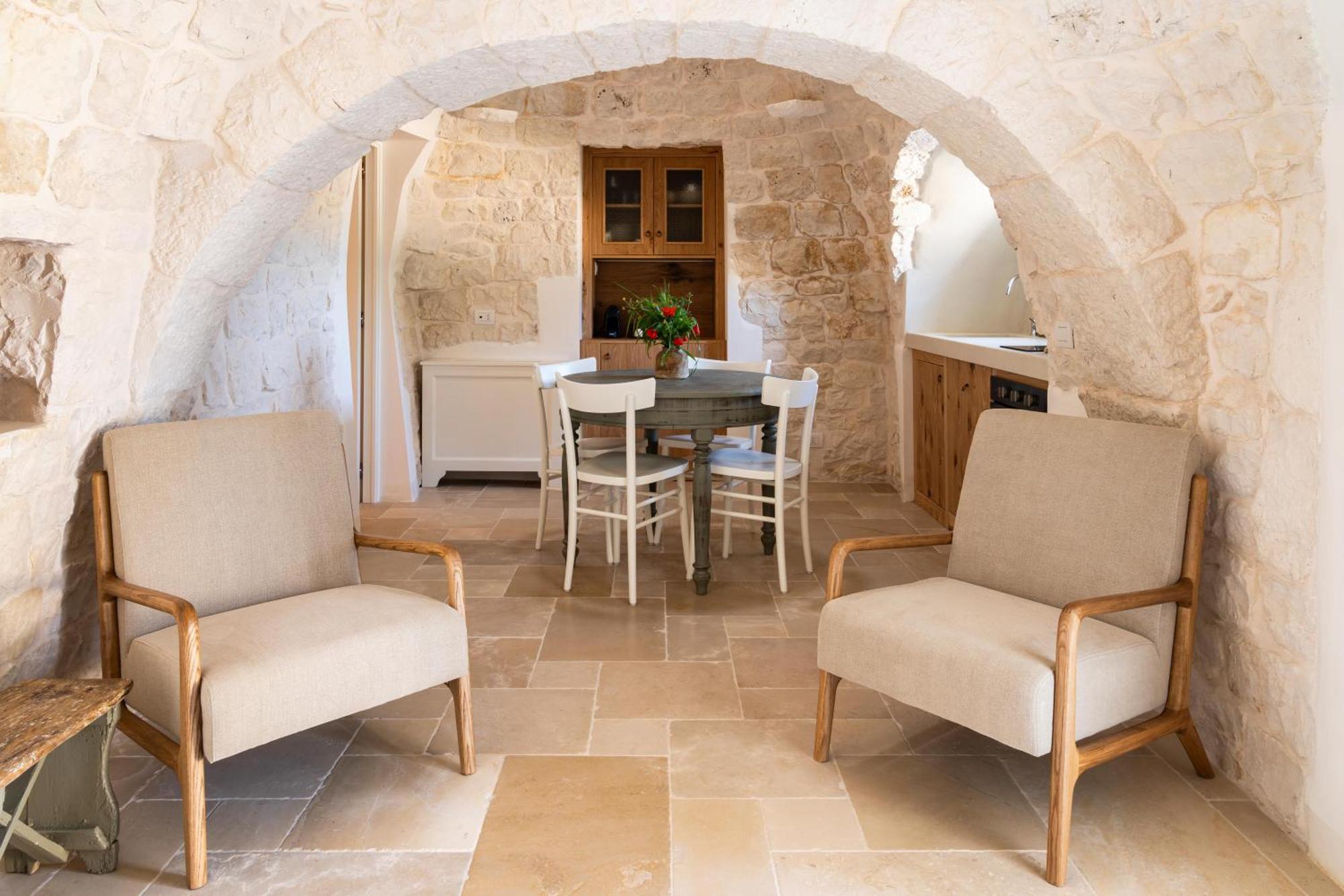 Trullo Jale - Boutique Apartments Ostuni Buitenkant foto