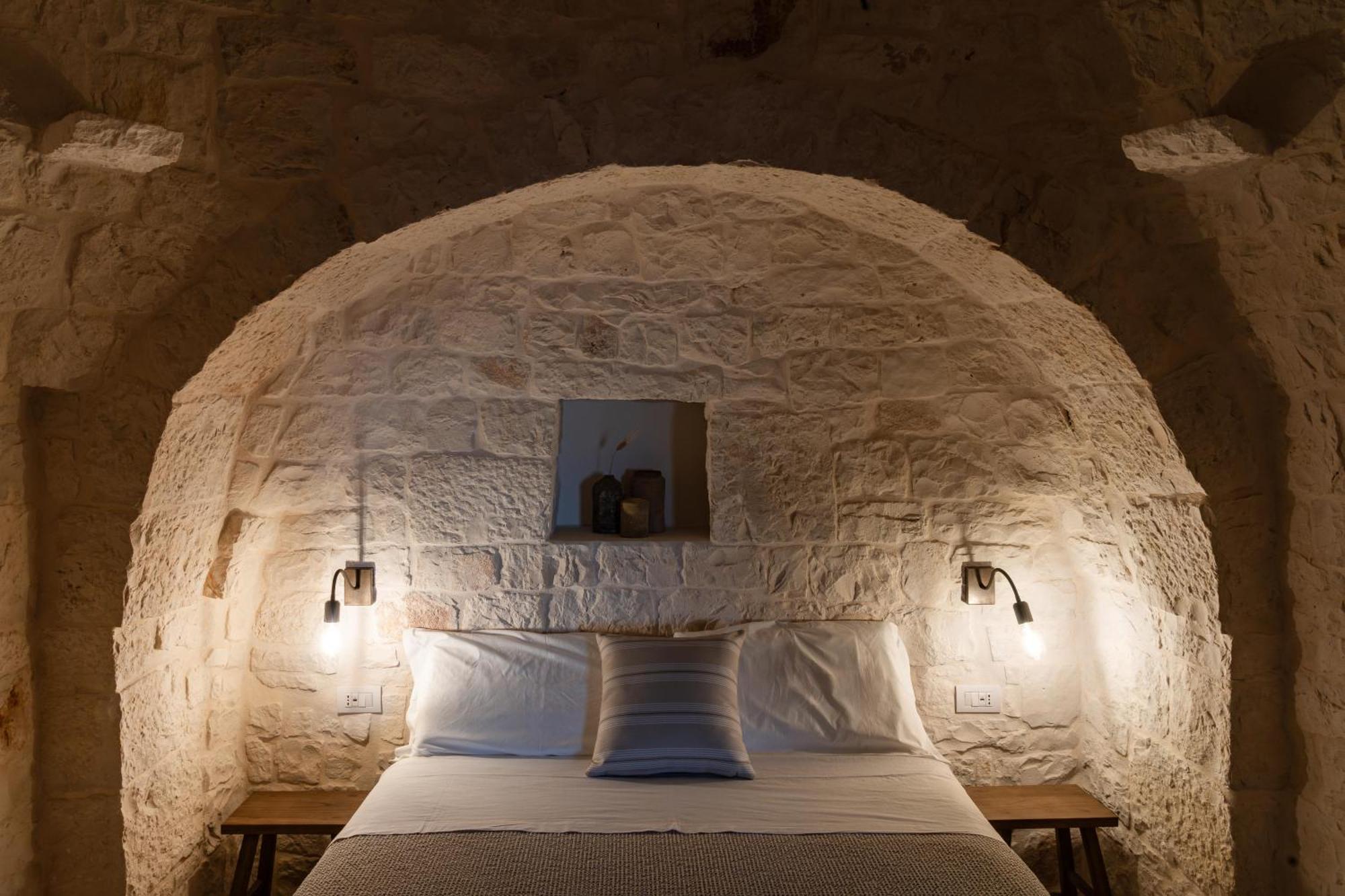 Trullo Jale - Boutique Apartments Ostuni Buitenkant foto