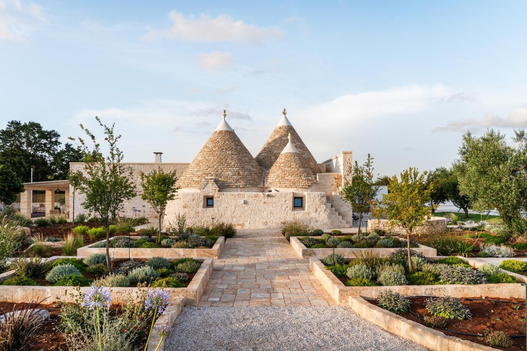 Trullo Jale - Boutique Apartments Ostuni Buitenkant foto